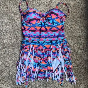 NWOT! Plus Size Colorful Cut Out Fringed Swimsuit
